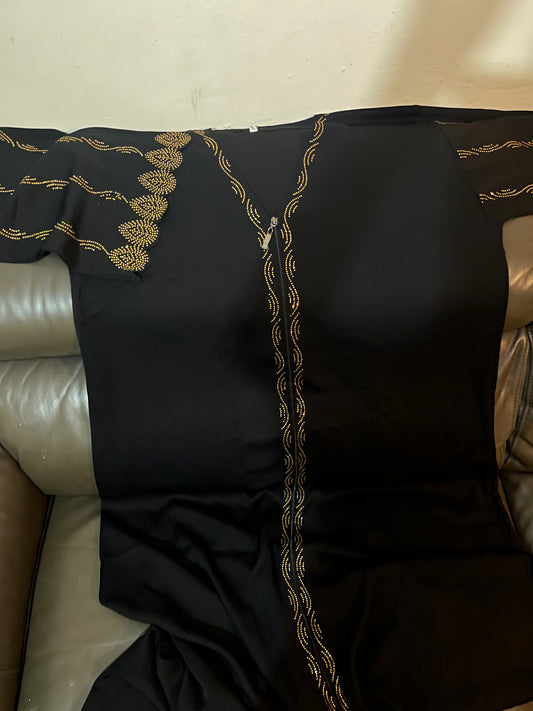 Abaya with a zipper